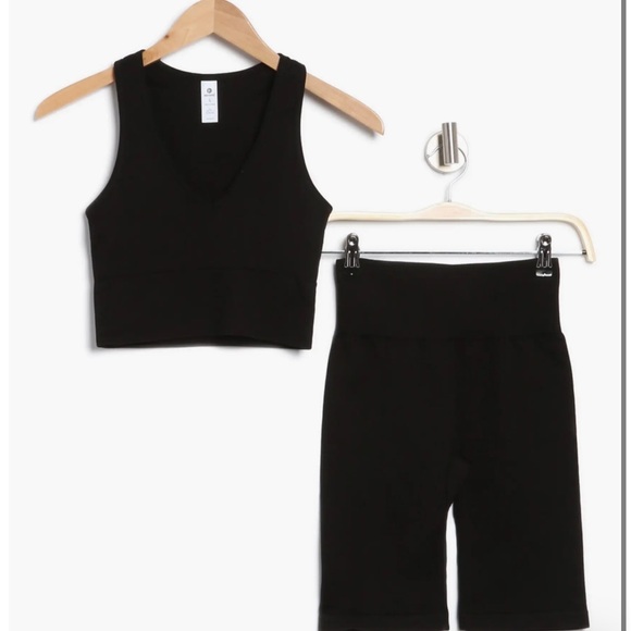 ✨NWT✨ 2pc Set! - Picture 3 of 5